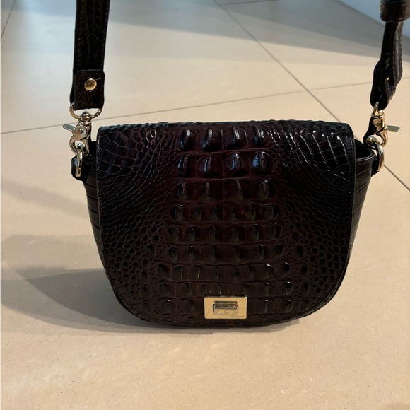 BRAHMIN Brown Croc Leather SONNY petite crossbody bag, Rare, EUC. - Picture 3 of 13